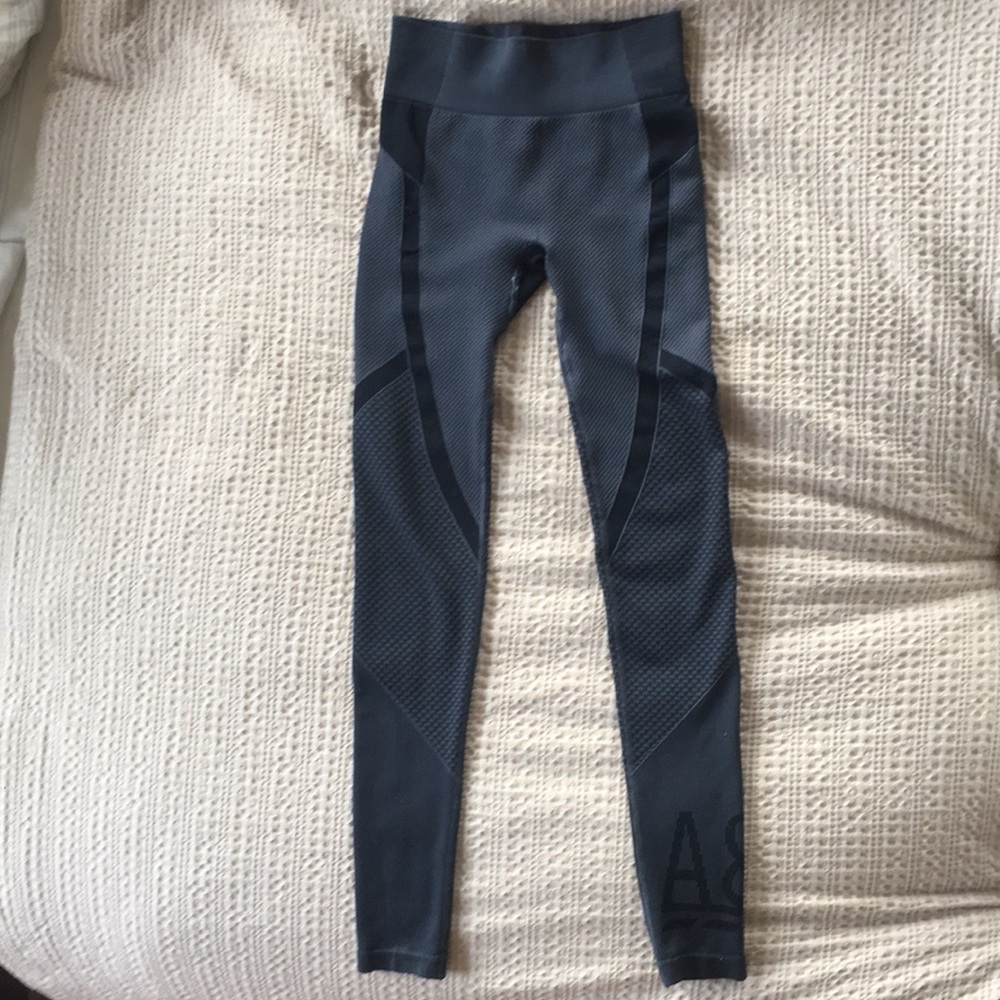 Abercrombie and Fitch leggings